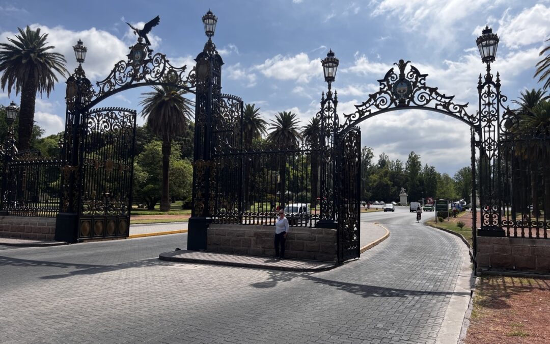 Gates to Parque San Martin
